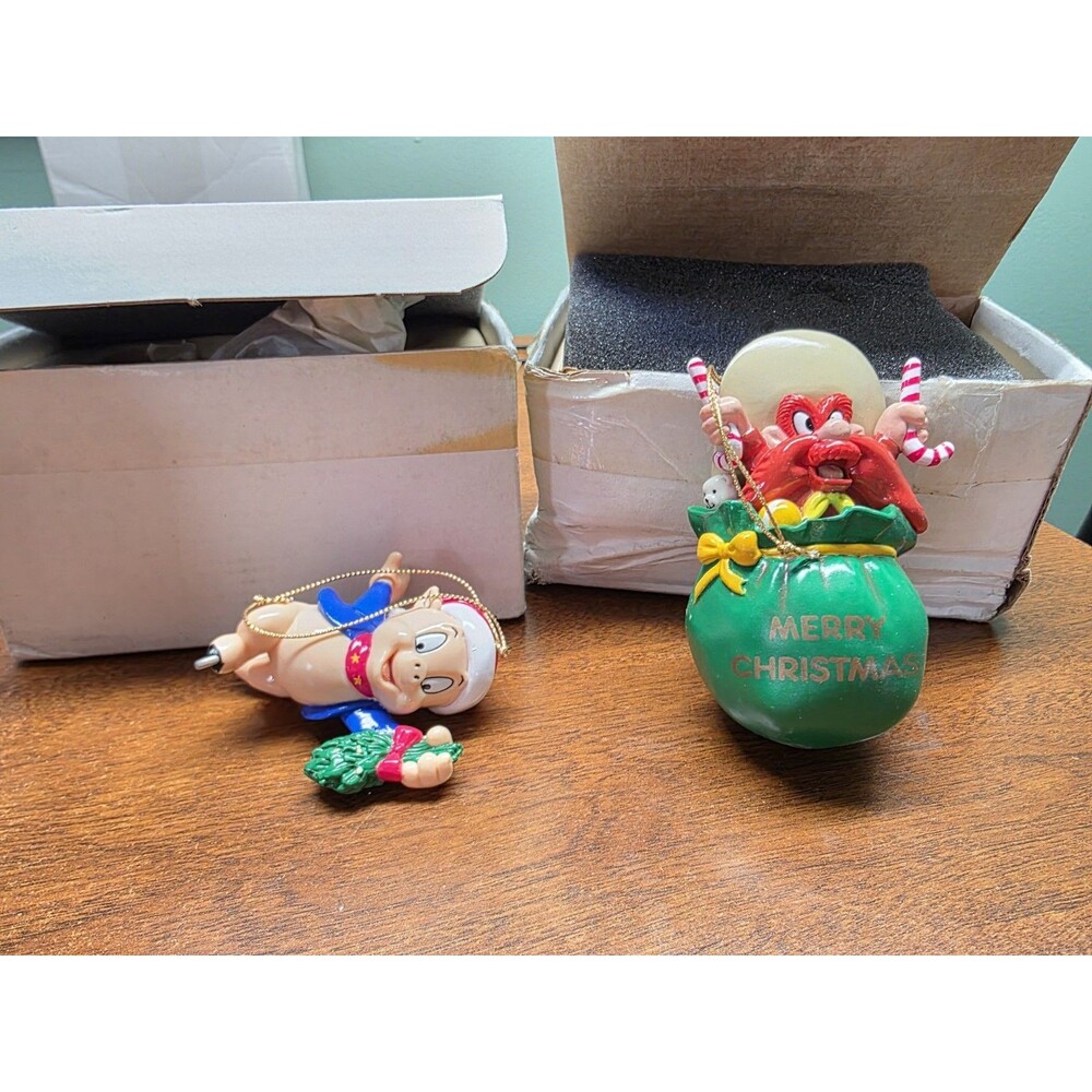 Danbury Mint Christmas Ornament Warner Bros Yosemite Sam Porky Pig Looney Tunes